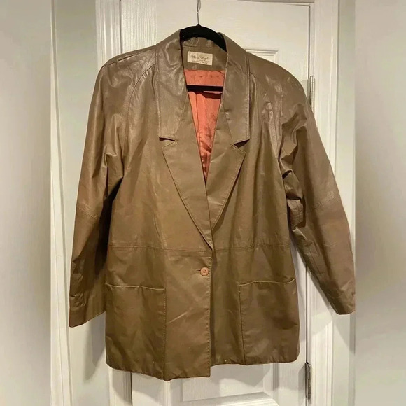 VTG West Bay Women’s Brown 100% Top Grain Leather Blazer Jacket Button Size 10 - Picture 1 of 14